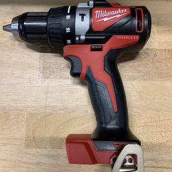 Milwaukee M18 18V Lithium-Ion Brushless Cordless 1/2 in. Compact Hammer Drill Tool Only