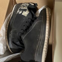 Youth size 2-3 DC shoes
