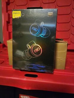 Earbuds