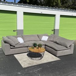 Sectional Couch Sofa - City Furniture - Nixon Cloud - Gray - Delivery Available 