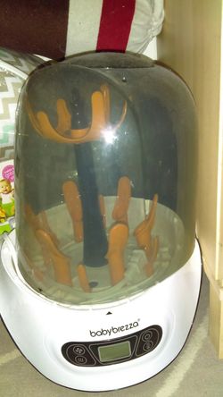 Baby Brezza bottles sterilizer