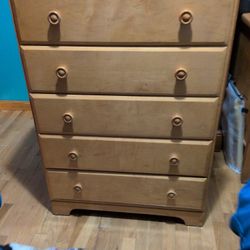 Dresser 5 Drawers 