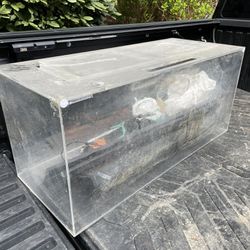 55 Gallon Acrylic Fish Tank