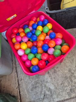 Ball pit balls
