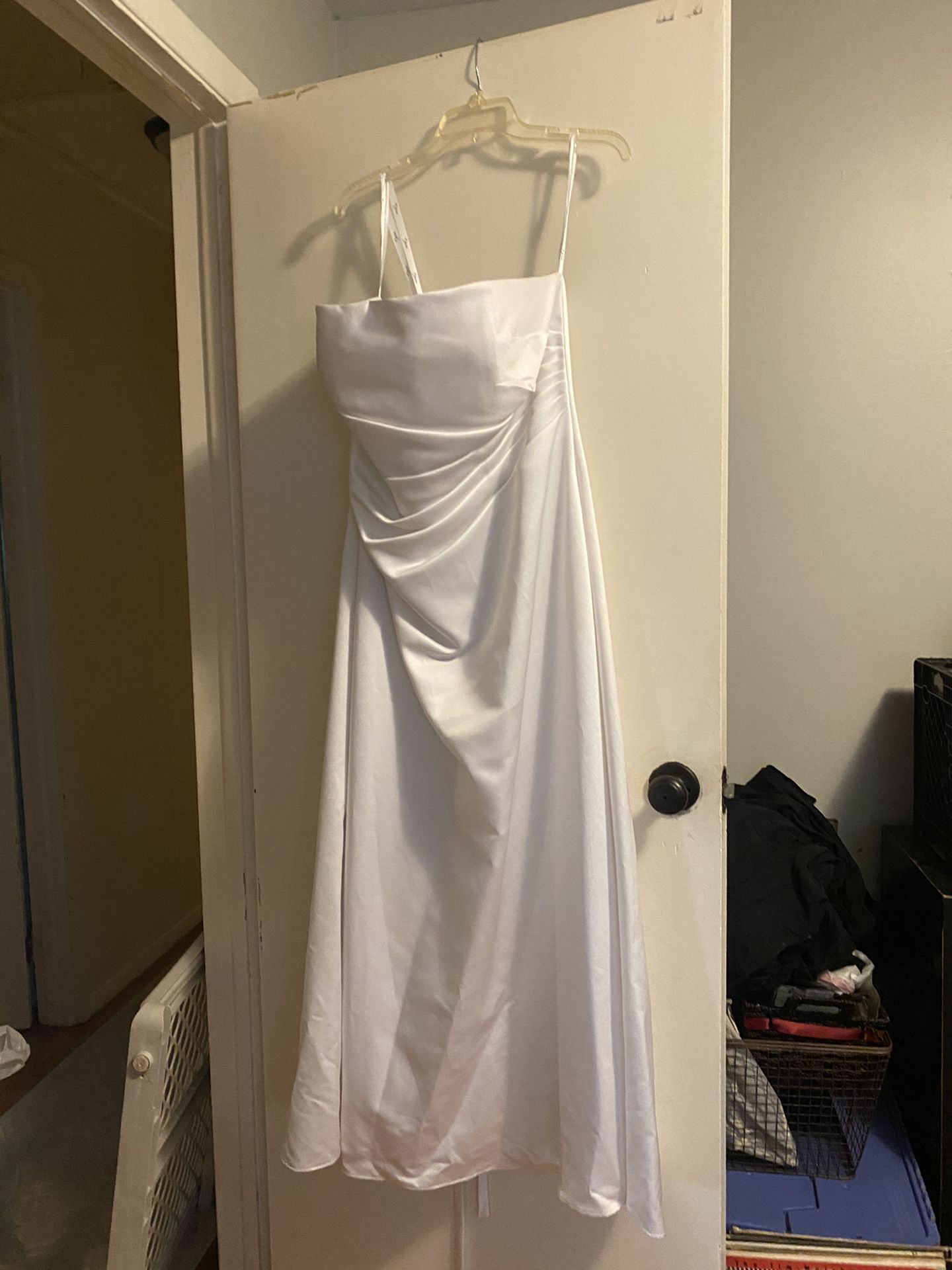 Strapless wedding gown size Large