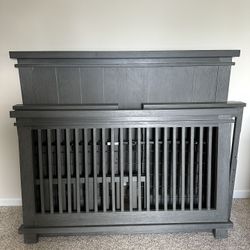 4-1 Child Crib/ Bed