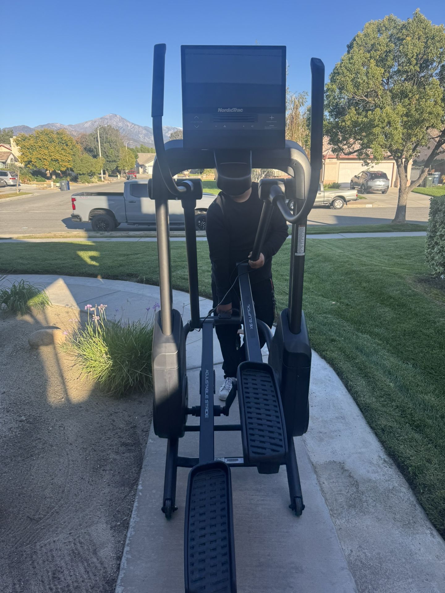 NordicTrack NEW X16 ELLIPTICAL