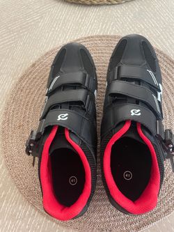 PELOTON SHOES SIZE 41 (women’s size 10)