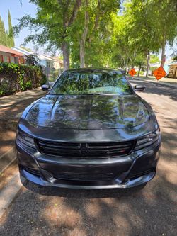 Dodge Charger Sxt