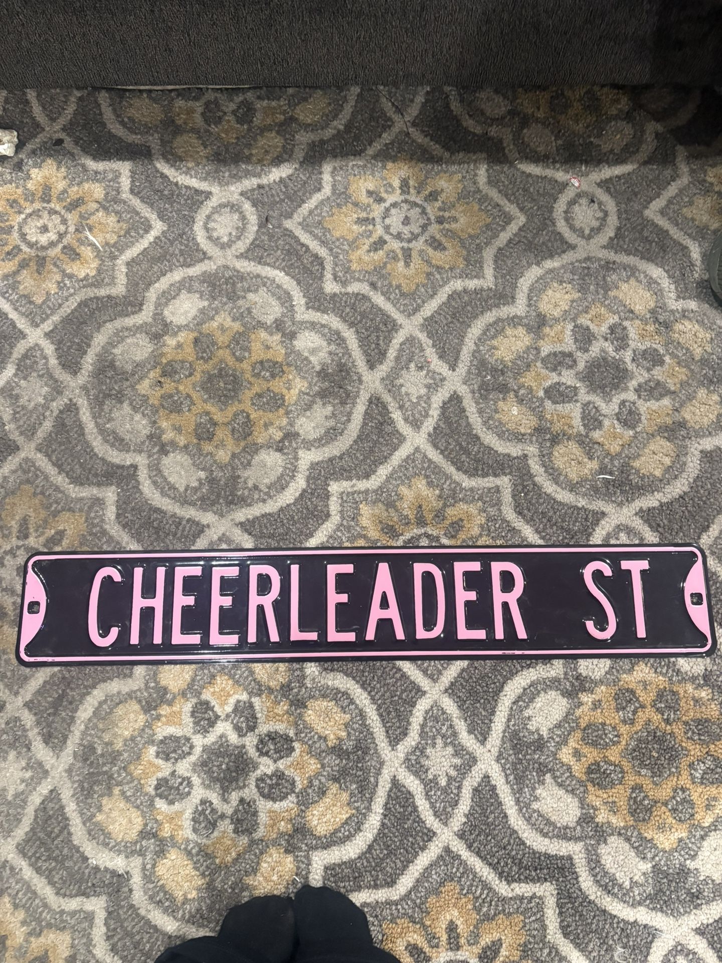 cheerleader decor