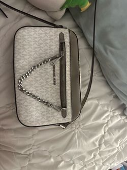 Michael Kors Cross Body Bag
