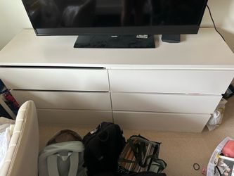 IKEA malm dresser