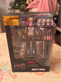 McFarlane Toys Collector's Club Suicide Squad Level 2 Harley Quinn