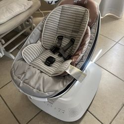 4Moms Baby Swing