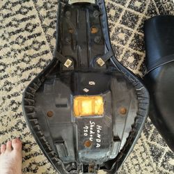 Honda Shadow 750 Seats