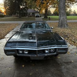 1969 Buick Rivera 