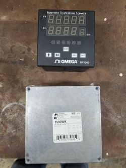 Omega DP1000 Temp Temerature Scanner