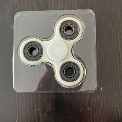 Glow In The Dark Fidget Spiner