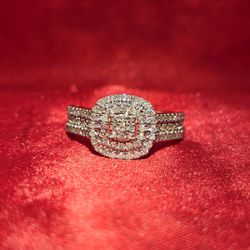 10k Yellow Gold Diamond Engagement Ring 0.73 ctw