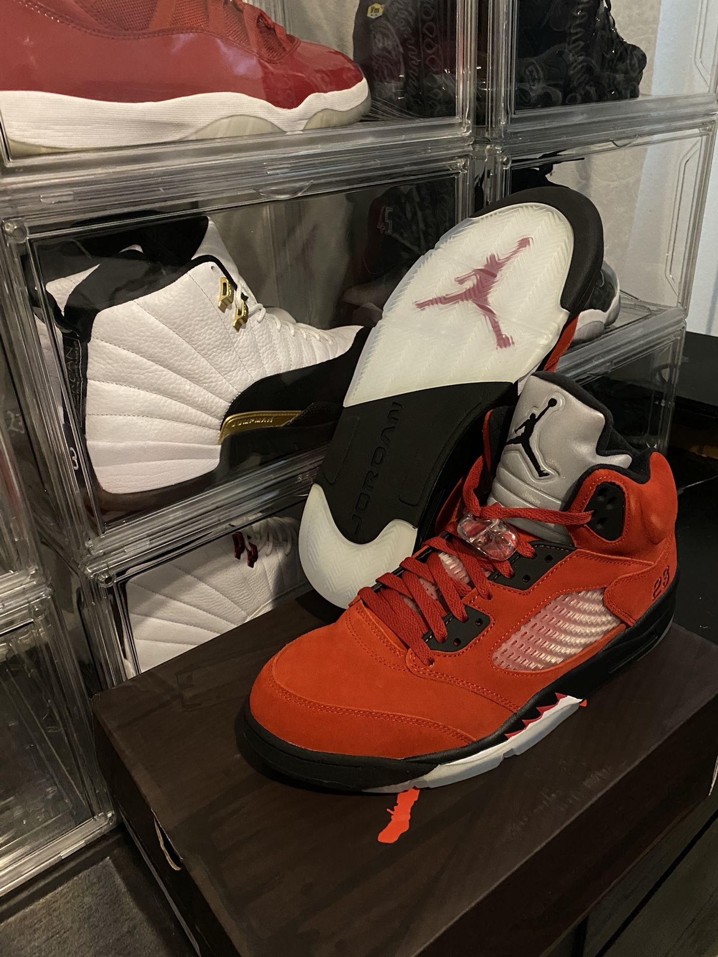 Air Jordans 5 Retro Raging bulls