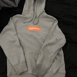 supreme orange box logo 