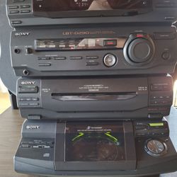 Sony LBT-D290 Mini Hi-Fi Stereo System. 