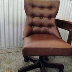 Ashley Furniture Executive Office Chair