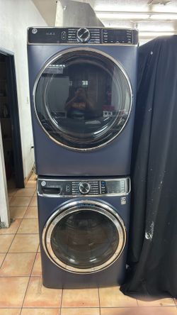 WASHER AND GAS DRYER SET