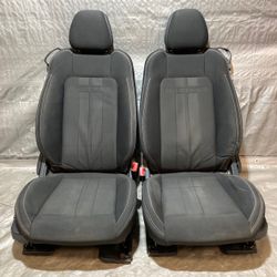 2018 Ford GT Front Cloth Seats