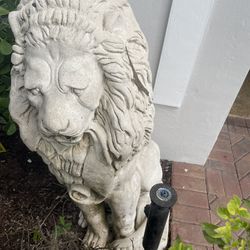 Lion Sitting.   Garden Statue , Cement Large  
