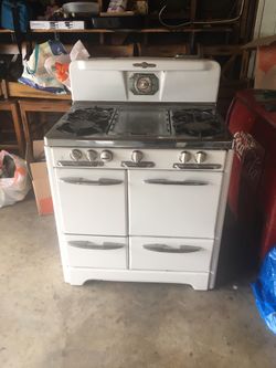 O’keefe & Merritt stove/oven