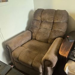 ELECTRIC RECLINER!