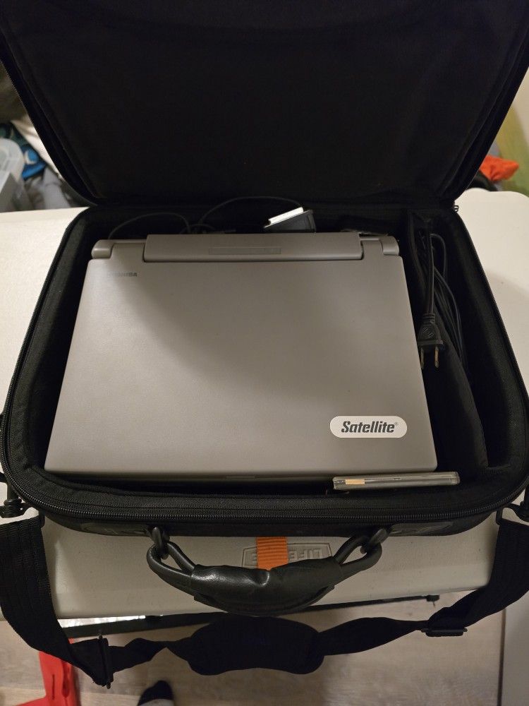 Toshiba Satellite 110CT
