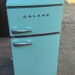 Brand New Galanz Mini Fridge