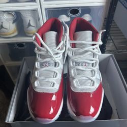 Air Jordan 11 Cherry for Sale in Byron CA OfferUp