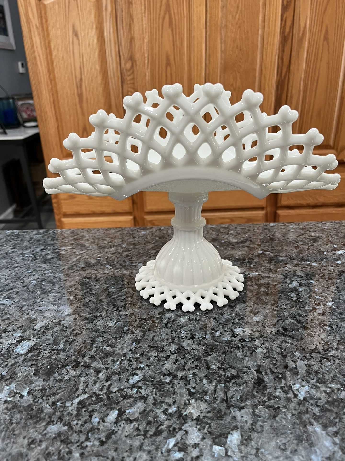 Vintage Westmoreland Milk Glass Open Lattice Edge Banana Fruit Stand / Bowl on a Pedestal.  Size approximately 11 1/4 wide and 8 1/4 inches tall.  Pre