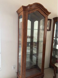 Curio cabinet