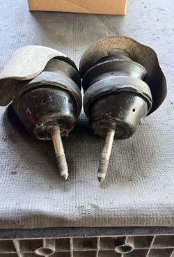 G8 Gt motor mounts