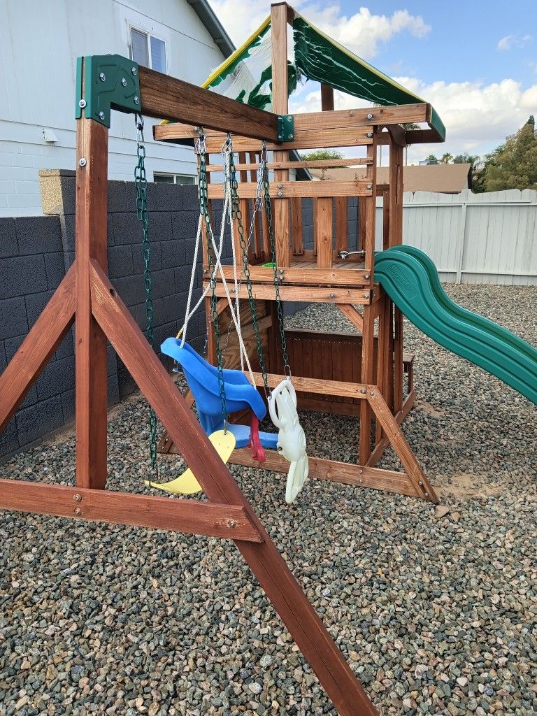 Backyard Playground Swing Set