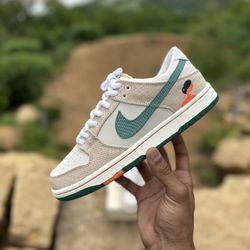 “Jarrito” Nike Dunk Lows 5.5/Y, 7/W 🍾