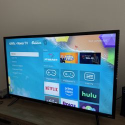 35” ROKU TV 