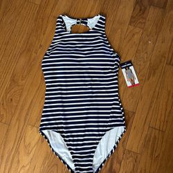 NWT Land’s End Women Swimsuits Size M