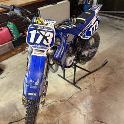 YZ85