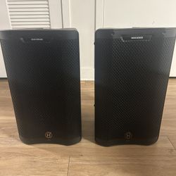 Harbinger VARI V3412 Powered 12" 2-Way Loudspeaker