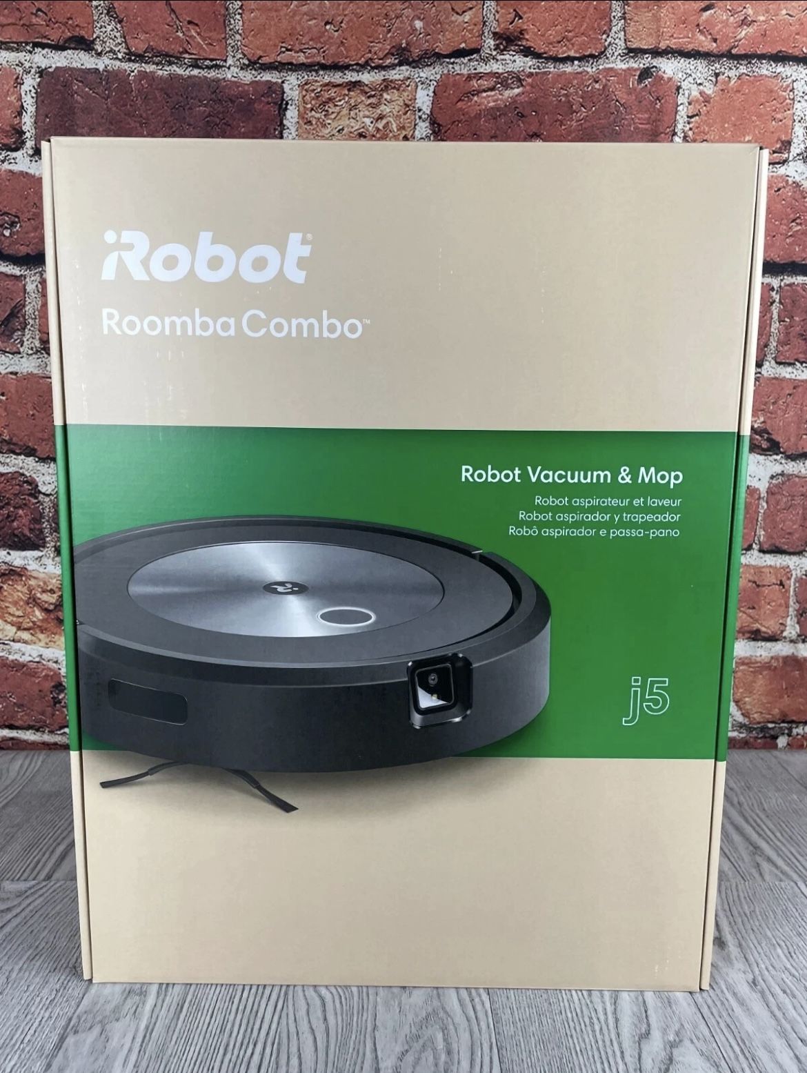 iRobot Roomba Combo j5 Robot Vacuum