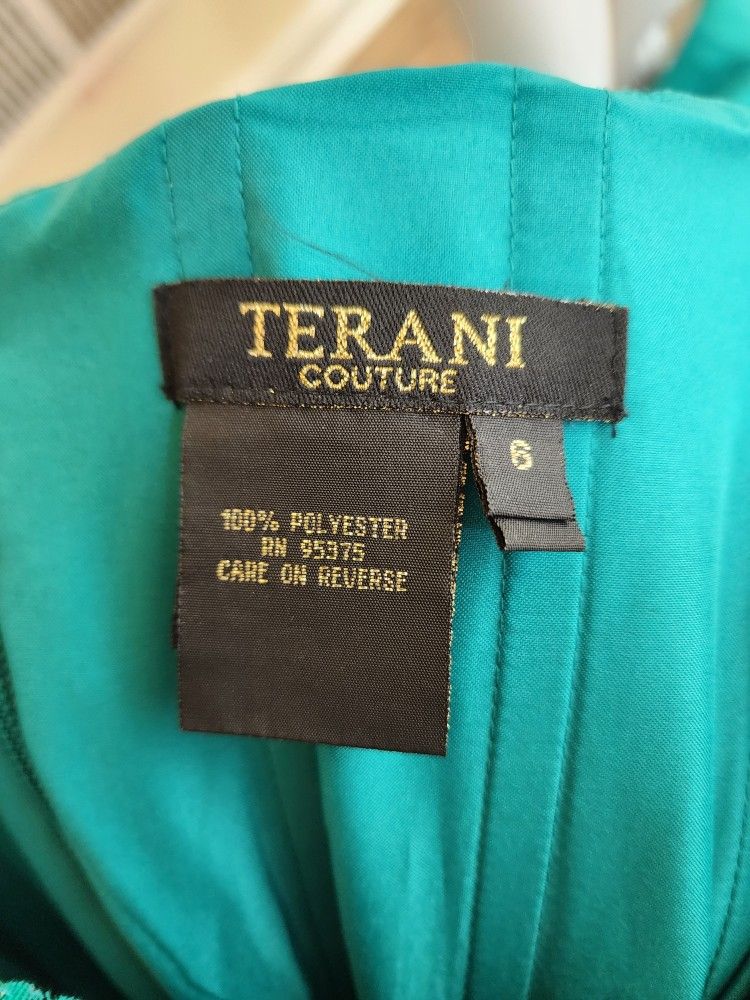 Party Dress. Size .6.
