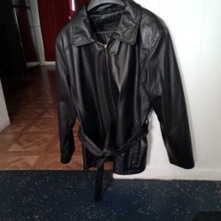 Ladies Blk Leather Jacket