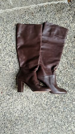 Deep brown boot size 7