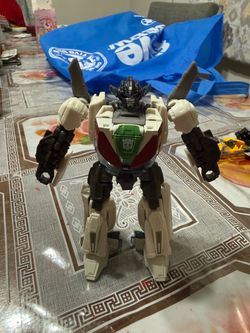 Transformers studio series wheeljack 81