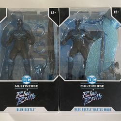 McFarlane Toys - Blue Beetle and Blue Beetle Battle Mode Action Figures